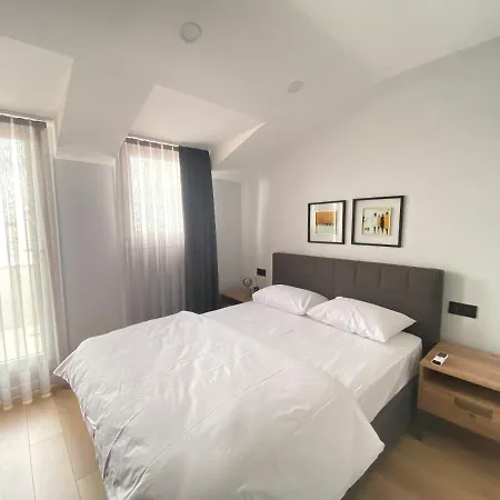 Apartamento 3 Bedroom Doublex In Bakirkoey Estambul
